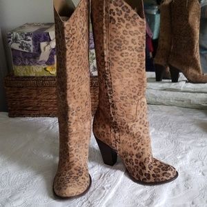 Mia Limited edition, made in Brazil